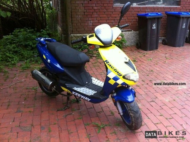 2001 Keeway  RY8 Sports Motorcycle Scooter photo