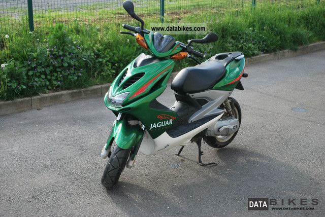2006 MBK  Scooter Motorcycle Scooter photo