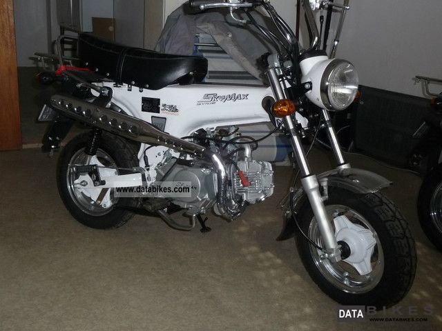 2010 Skyteam  Skymax 125-6 ST White Edition Motorcycle Motorcycle photo