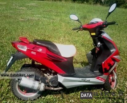 2011 Other  Hang Long L1E Motorcycle Motor-assisted Bicycle/Small Moped photo