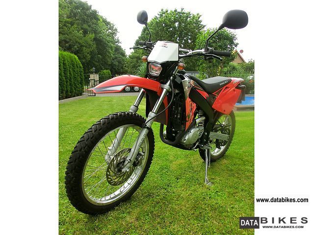 2012 Rieju  MRX 125 (Yamaha Motor) as good as new! Motorcycle Lightweight Motorcycle/Motorbike photo