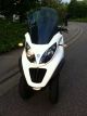 2010 Piaggio  MP3 LT 300 ie Motorcycle Scooter photo 3