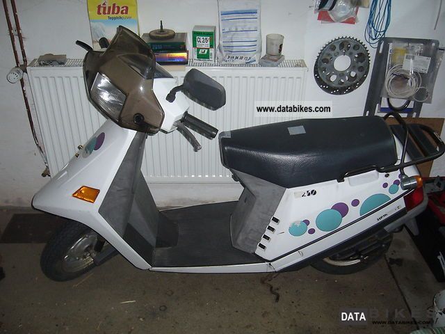 1993 Hercules  Fox 50 Motorcycle Scooter photo