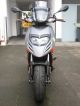 2011 Piaggio  New TPH125 4T Motorcycle Scooter photo 3