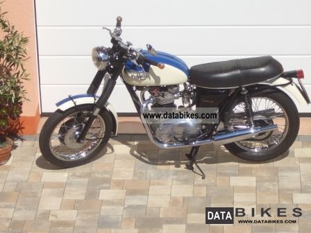 1967 Triumph  Trophy 650 (TR6) Motorcycle Other photo