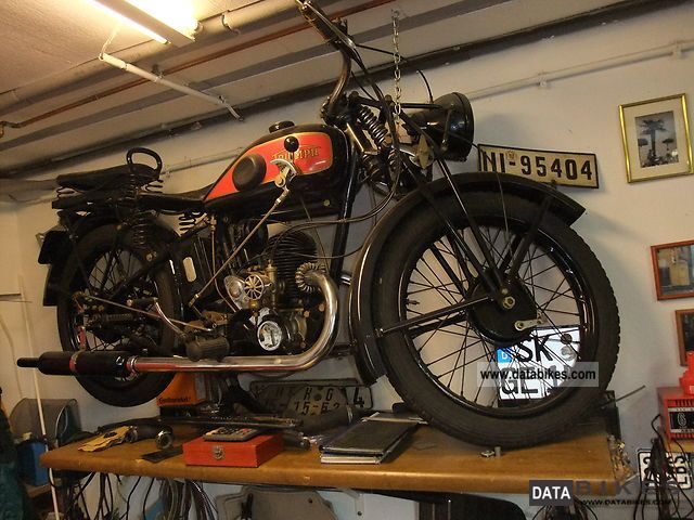 1933 Triumph  Year 1933 Motorcycle Motorcycle photo