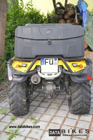 2010 Bombardier  can am outlander 800 XT-P Motorcycle Quad photo