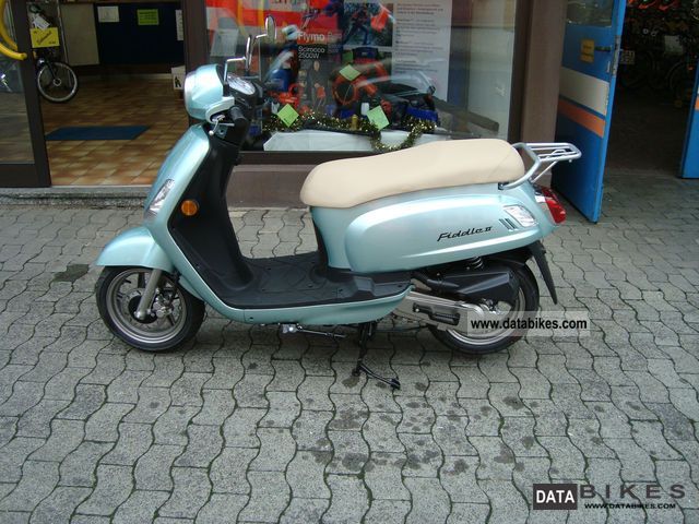 2012 SYM  Fiddle II on 25km / h are possible Motorcycle Scooter photo