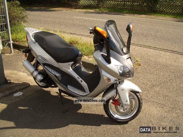 2012 Other  GUOBEN TYPE 125 T -13 Motorcycle Scooter photo