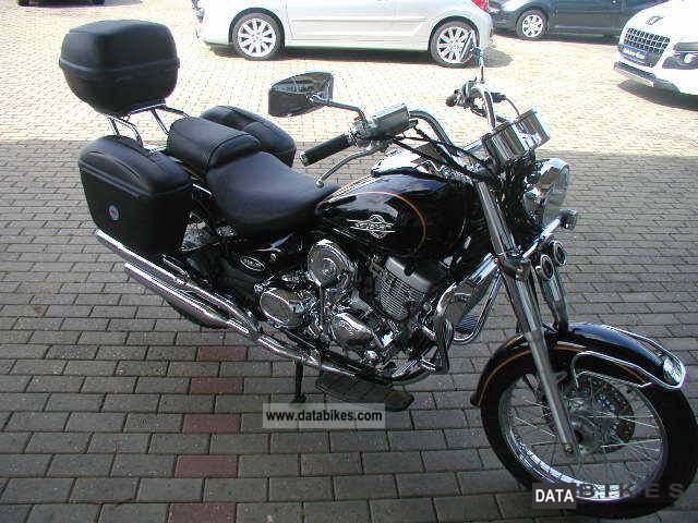 2005 Daelim  Daystar Motorcycle Chopper/Cruiser photo