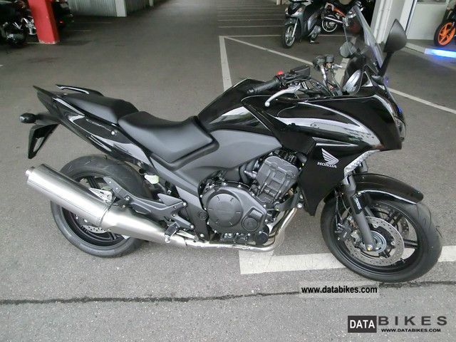 2012 Honda  CBF1000 Motorcycle Naked Bike photo