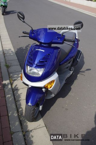 2002 Hyosung  Boomer Motorcycle Scooter photo