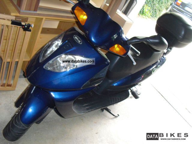 Daelim  Otello 2005 Scooter photo