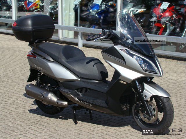 Kymco  Downtown ABS 125 2009 Scooter photo