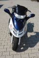 2002 Kymco  Yager 125 Motorcycle Scooter photo 1