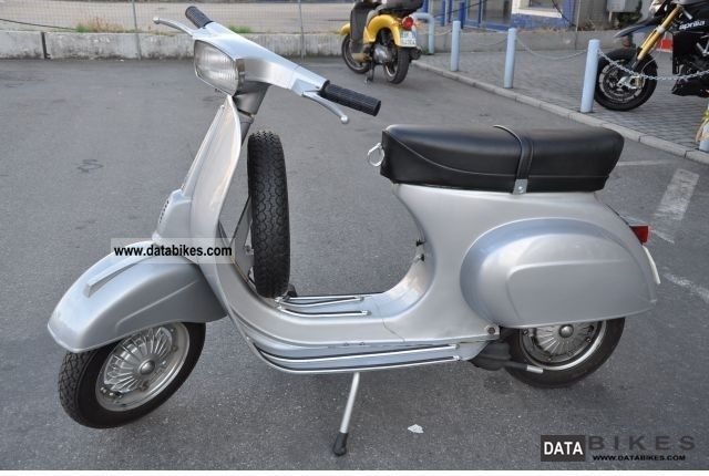 Piaggio  Vespa 50 Special Vespa 50 Special 1974 Vintage, Classic and Old Bikes photo