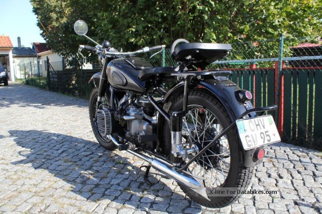 Ural  TOP Restored M 72 1952 Vintage, Classic and Old Bikes photo