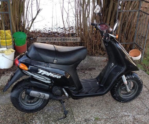 1993 Piaggio  Tph 50 Rear tires and battery NEW! Motorcycle Scooter photo