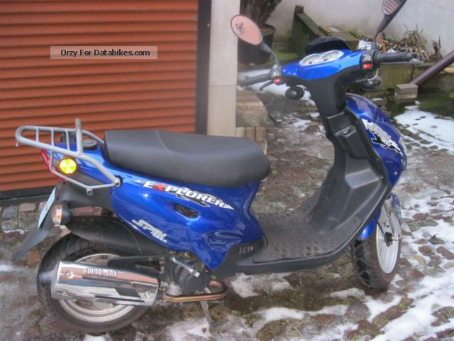 2010 Generic  GENERIG SPIN GE 50 Motorcycle Scooter photo