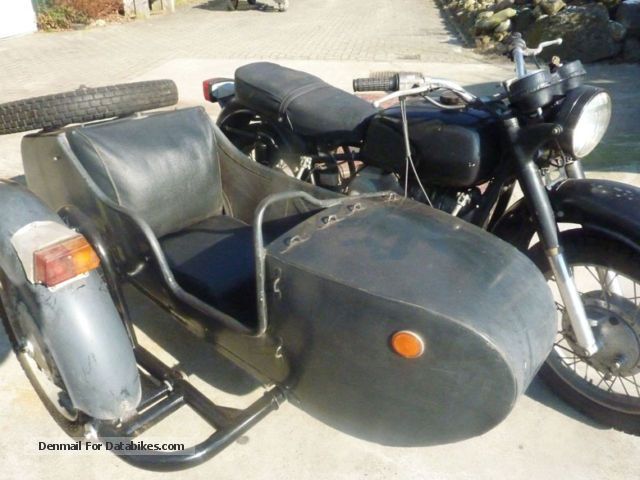 1992 Ural  Dnepr 650 Motorcycle Combination/Sidecar photo