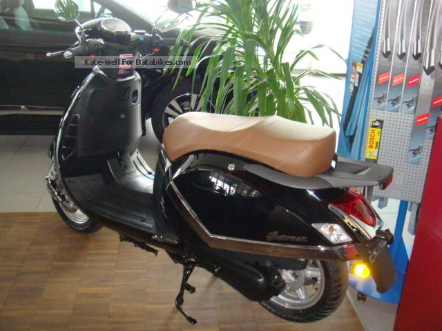 2012 Motowell  RedRosa 125, 2 Years warranty Motorcycle Scooter photo