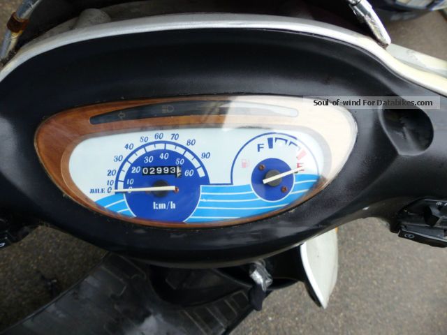 thumbnail image 2 of 10-Inch Variator Cover For ZHONGYU ZY50QT, BAOTIAN, REX RS450 50cc Scooters 2 of 9