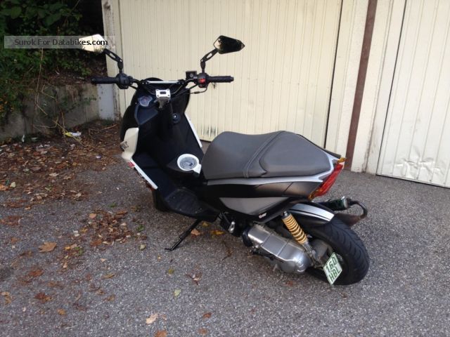 2008 Benelli  Quatronove Motorcycle Scooter photo