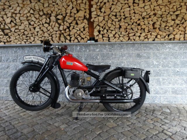 1929 DKW  Luxury 200 blood blister Motorcycle Motorcycle photo
