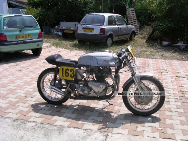 Triton  Norton 650 chassis and Triumph motor 1957 Vintage, Classic and Old Bikes photo