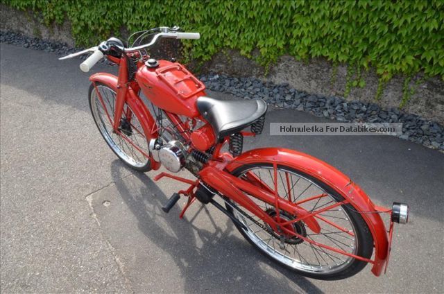 1948 Moto Guzzi 65 Record-Breaker Guzzino Italy Motorcycle Photo Card 73cc 