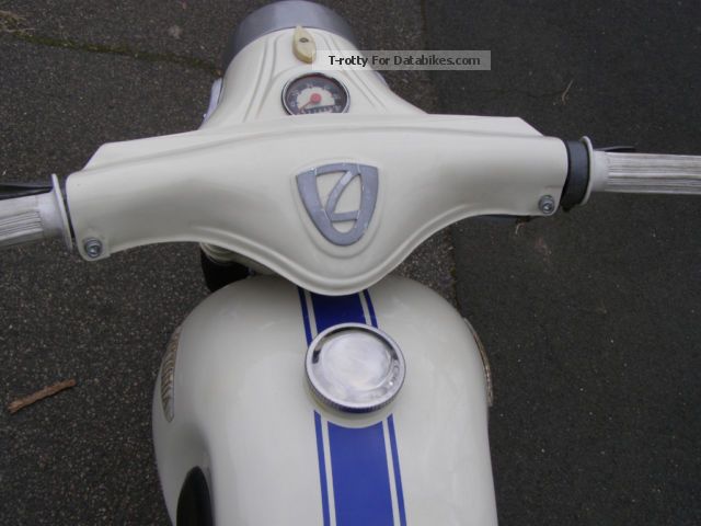 Other  Vintage moped Victoria, Vicky 136 1964 Vintage, Classic and Old Bikes photo