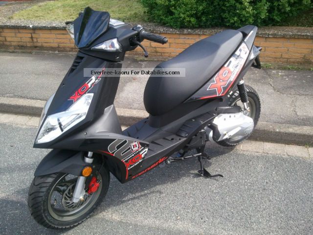 2014 Generic  XOR 50 competition - new vehicle Motorcycle Scooter photo