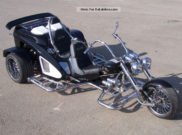 Boom  Mustang ST1 Touring Back with 50/50 funding 2014 Trike photo