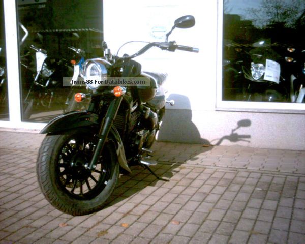 2012 Suzuki VL 800 BL4 German Black Edition model 2014