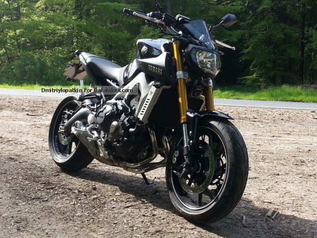 2014 Yamaha  MT-09 Motorcycle Naked Bike photo