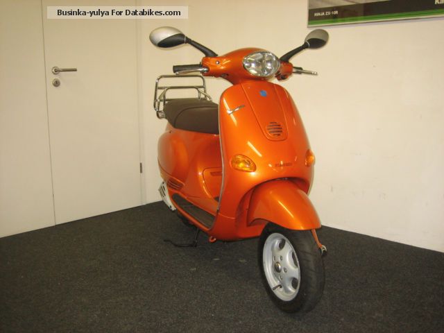1997 Piaggio  ET 125 4T Motorcycle Scooter photo