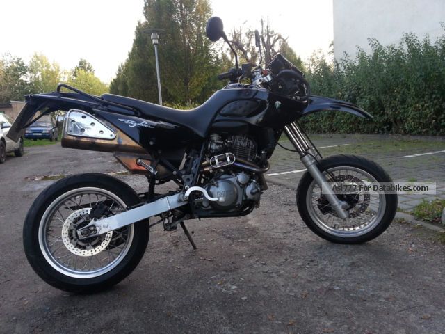 2004 Mz  Baghira 660 E Black Panther Motorcycle Super Moto photo